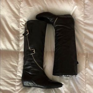 Black Italian leather boots with zipper detail